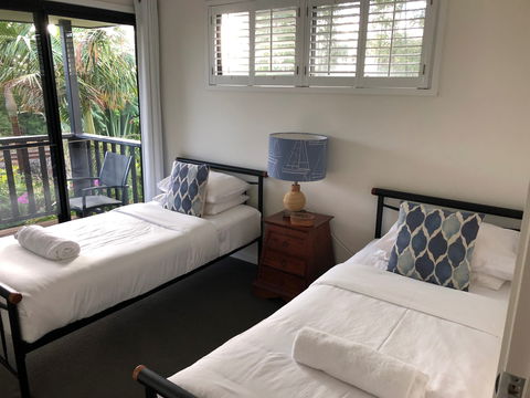 Suranadi Beach Houses - Accommodation QLD 5