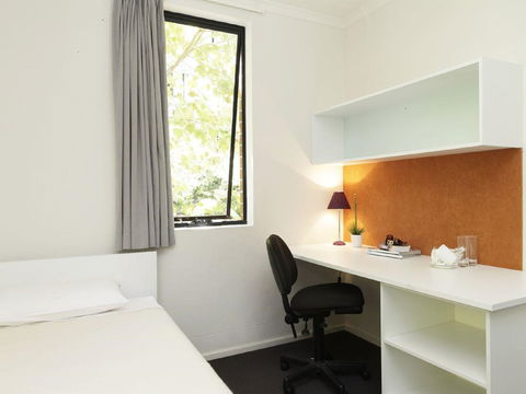 Sydney University Village - Accommodation QLD 1