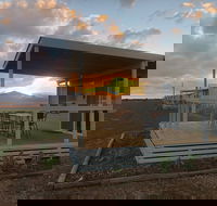 Tarnasey Farm - Schilling's Shack - Accommodation QLD