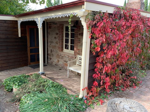 The Heritage Garden - Accommodation QLD 2