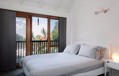 The Loft House At Coalcliff - Accommodation QLD 3