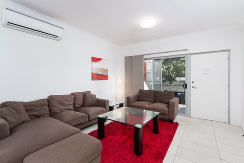 The Terrace In Cranebrook Waterside - Accommodation QLD 7