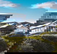 Top of the Hill - Accommodation QLD