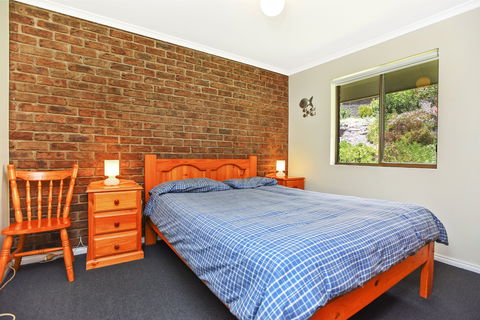 Unit 3, 5-/ Surf Avenue, Carrickalinga - Accommodation QLD 2