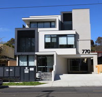 Whitehorse Apartments Hotel - Accommodation QLD