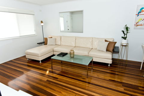 Wynnum Bayside Apartments - Accommodation QLD 3