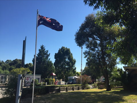 Acacia Caravan Park And Holiday Units - Accommodation QLD 1