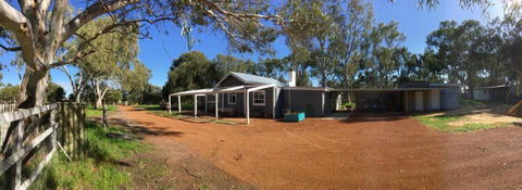 Aintree Cottage - Accommodation QLD 0