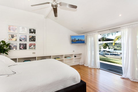 Aria - Accommodation QLD 6
