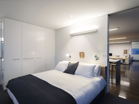 Avalon City Retreat - Accommodation QLD 4