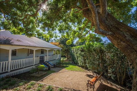Bangalow Guesthouse - Accommodation QLD 2