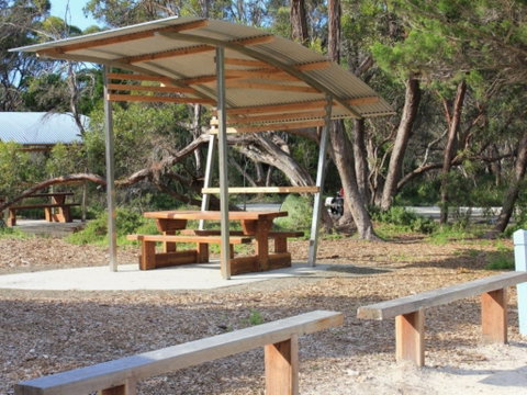 Brown Beach Camp Ground - Accommodation QLD 0
