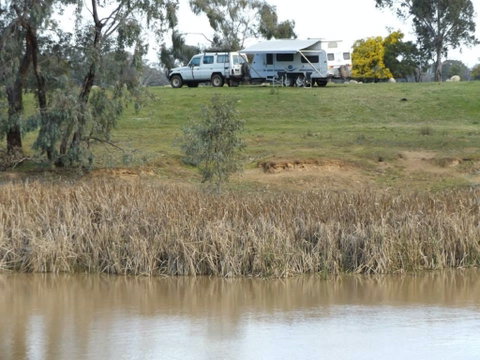 Broken Creek Bush Camp - Accommodation QLD 0