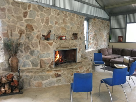 Broken Creek Bush Camp - Accommodation QLD 2