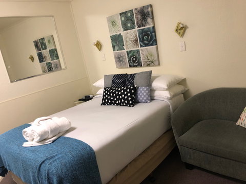 Canberra Short Term And Holiday Accommodation - Accommodation QLD 7