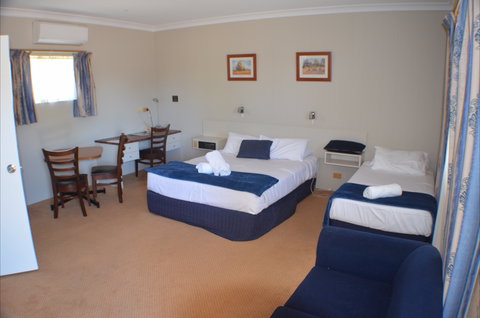 Deer Park Motor Inn Armidale - Accommodation QLD 1