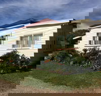 Fairview Bed and Breakfast Cottage - Accommodation QLD