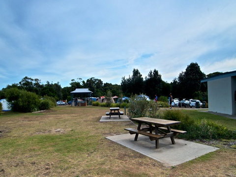 Freemans Campground - Accommodation QLD 2