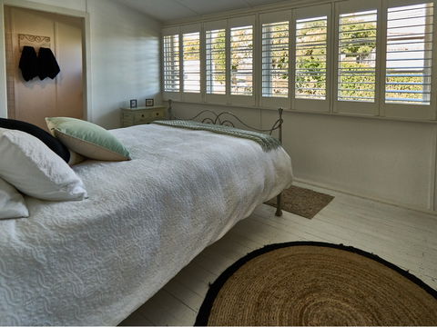 Glenellyn House - Servants Quarters - Accommodation QLD 6