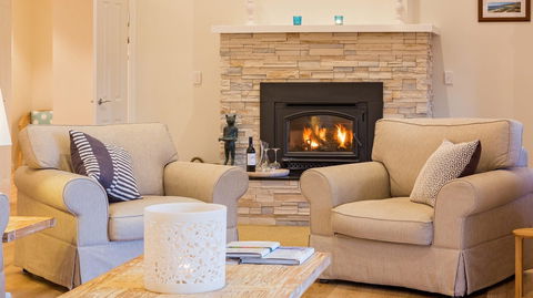 Grass Roots Gunyulgup Valley Ridge - Accommodation QLD 3