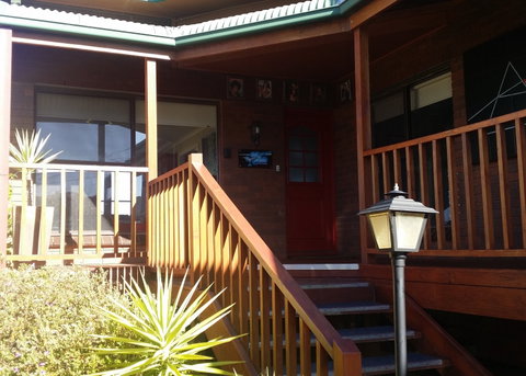 High On Penguin - Accommodation QLD 9