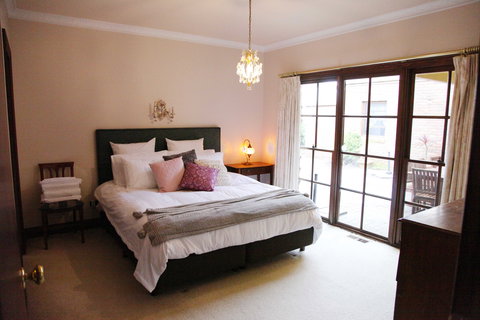 Kardella Country Homestead - Accommodation QLD 2