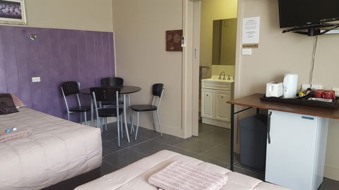 Meeniyan Motel And Bike Hire - Accommodation QLD 6