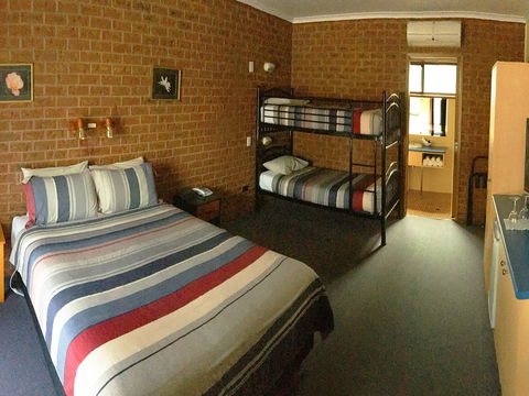 Milawa Motel - Accommodation QLD 2
