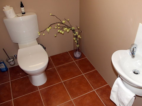 Outlook BnB - Accommodation QLD 9