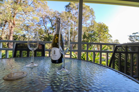 Plover Deluxe Villa 25 - Accommodation QLD 8