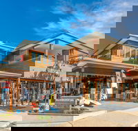 Quiksilver Apartments - beachfront Byron - Accommodation QLD