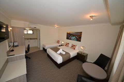 Rockpool Motor Inn - Accommodation QLD 1