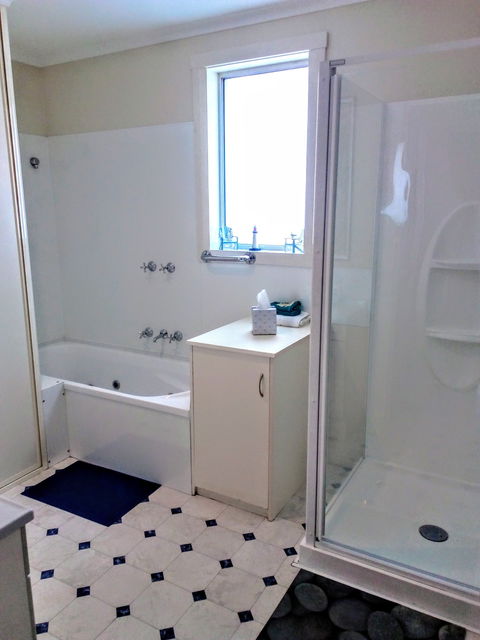 Sails On Port Sorell Boutique Apartments - Accommodation QLD 3