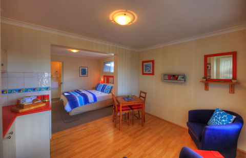 Sails On Port Sorell Boutique Apartments - Accommodation QLD 9
