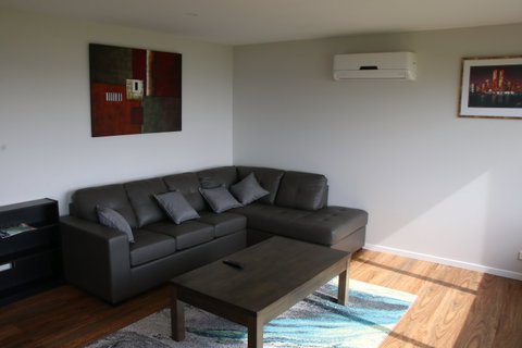 Seaside Farm Retreat - Accommodation QLD 1