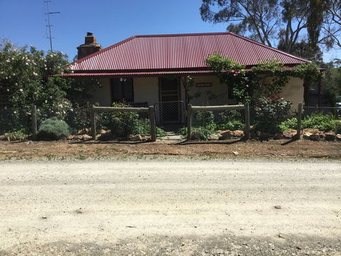 Settlers Cottage - Accommodation QLD 1
