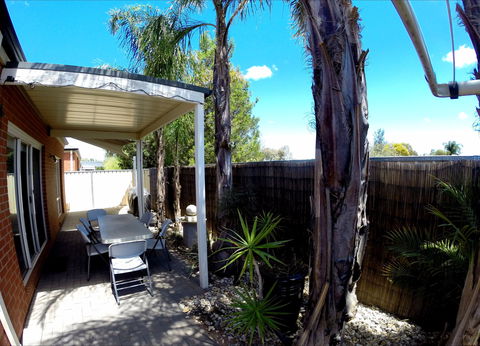 Shamore Apartments - Eleventh Street Mildura - Accommodation QLD 1
