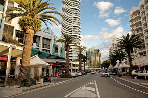 Talisman On Broadbeach Apartments - Accommodation QLD 6