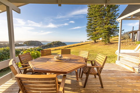 The View In Scotts Head - Accommodation QLD 5