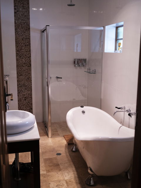 Thiele House Retreat - Accommodation QLD 7