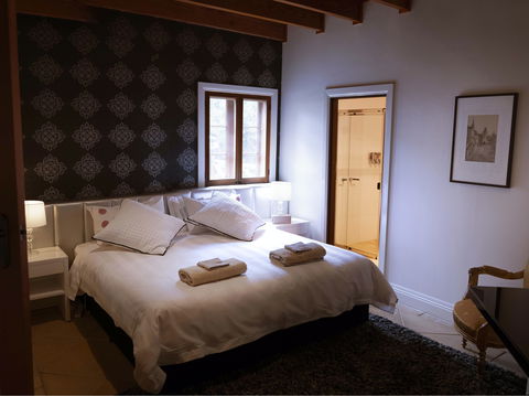 Thiele House Retreat - Accommodation QLD 8