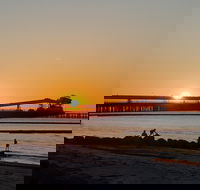Wallaroo Beachfront Tourist Park - Accommodation QLD