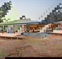 Willandra Cottage - Accommodation QLD