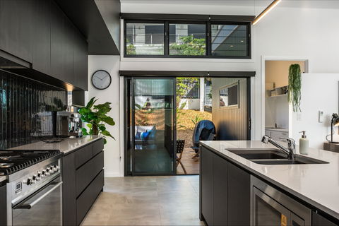 Wollumbin Haus Byron - Accommodation QLD 9