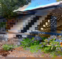 6 Barton Crescent Normanville - Accommodation QLD