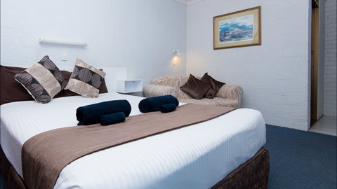 Abajaz Motor Inn - Accommodation QLD 0