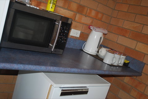 Abajaz Motor Inn - Accommodation QLD 2