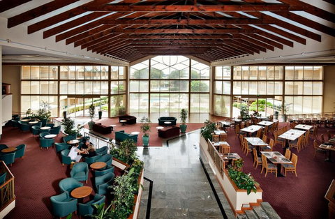 Abbey Beach Resort - Accommodation QLD 1