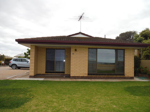 Anchors Away - Accommodation QLD 1