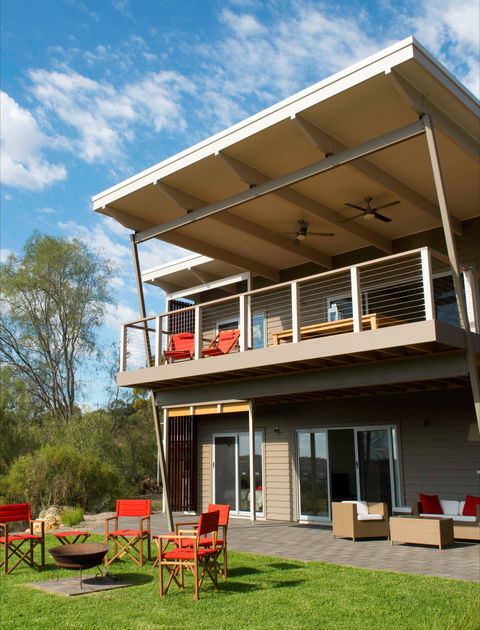 Aruma Executive Holiday Home - Accommodation QLD 0